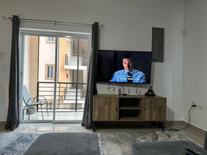 Departamento, 2 habitaciones, balcón, vista al jardín | Interior