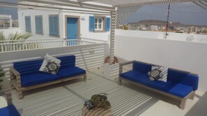 Balcony - App Alex, Estoril Beach - Step Away From the sea Free Wifi (Boa Vista)