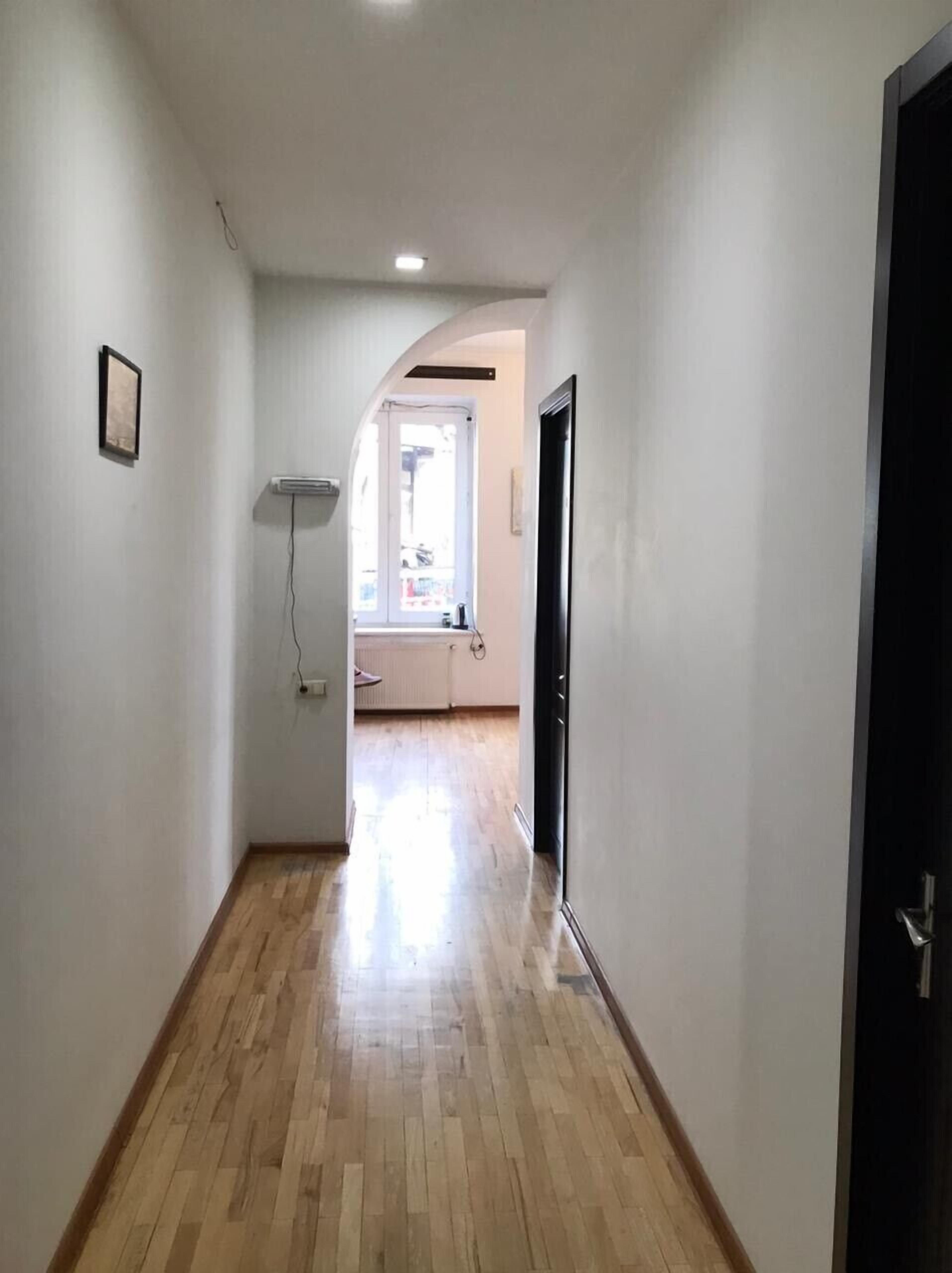 Standard Double or Twin Room | Living area | Flat-screen TV, heated floors