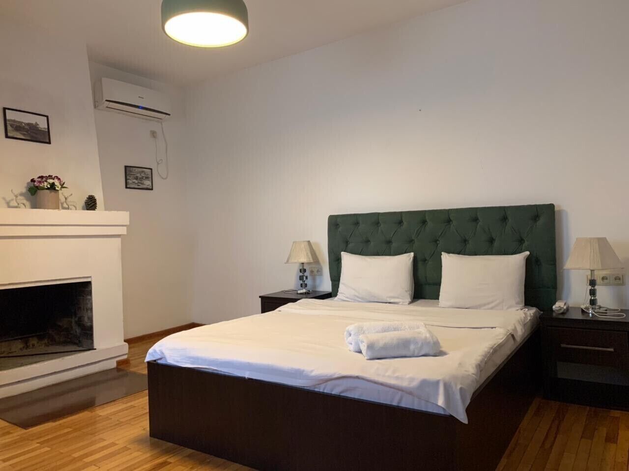 Desk, free WiFi, bed sheets