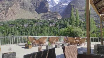 Pemandangan dari hartanah