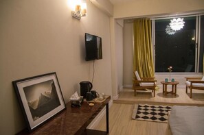 Iron/ironing board, free WiFi - Mountain Inn Hunza (Karimabad)