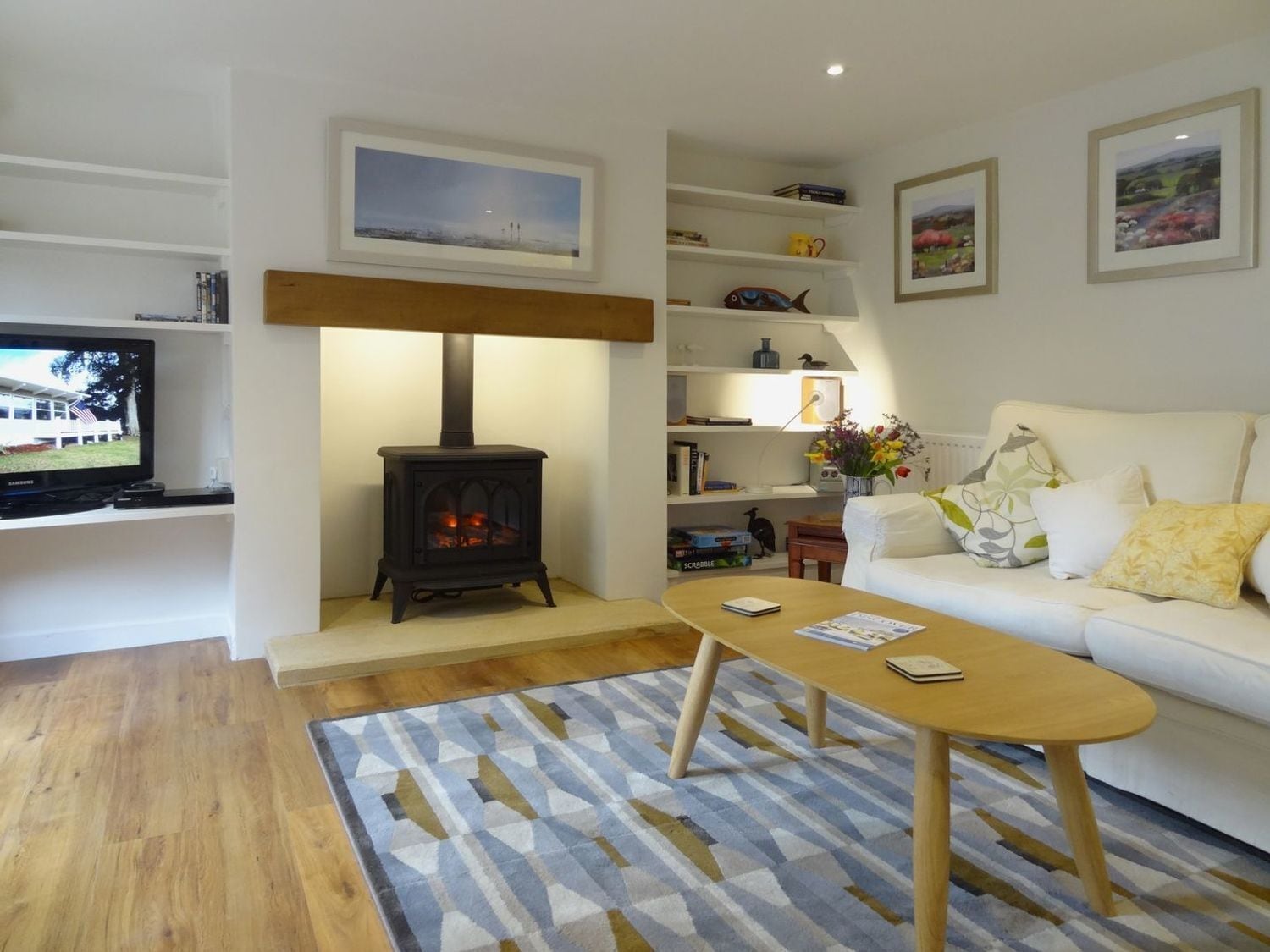 คอทเทจ | ภายใน