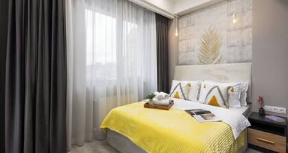 Stay inn on Amiryan 26/4