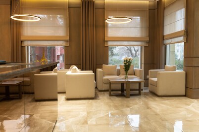 Central Park Resident