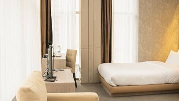 Comfort Twin Room | Premium bedding, desk, iron/ironing board, free WiFi