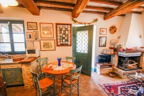 تناول الطعام