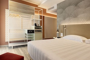 Deluxe Double or Twin Room | Soundproofing, free WiFi, bed sheets