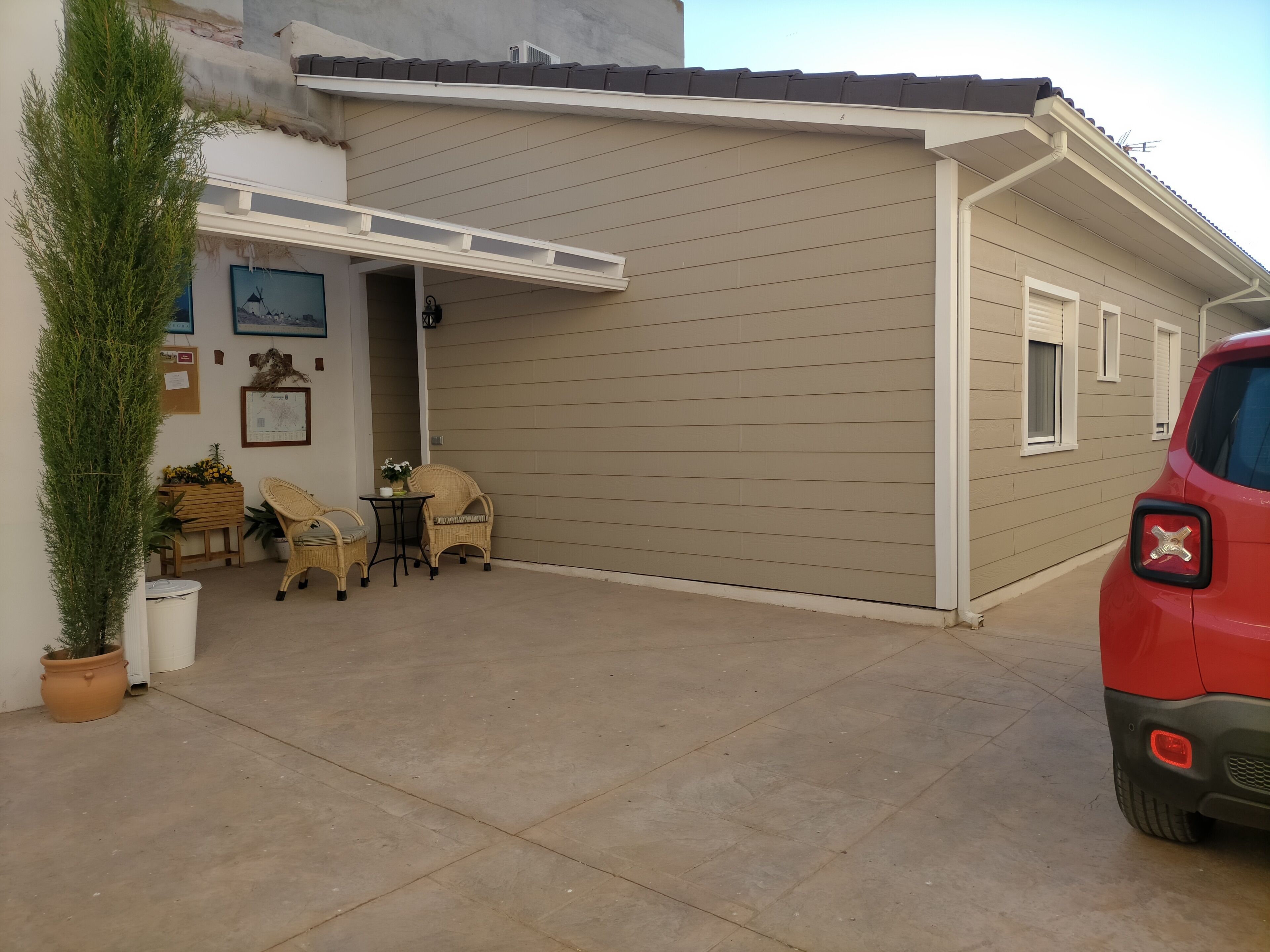 Parking (toeslag) kost EUR 8 per dag