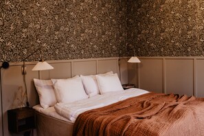 Hypo-allergenic bedding, free minibar, desk, free WiFi - Stiftsgården Tallnäs (Skillingaryd)