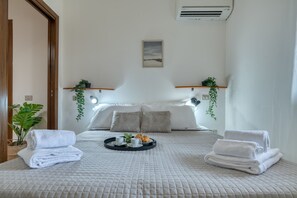 베이직 아파트 | 1 개의 침실, 다리미/다리미판, 여행용 아기침대, 무료 WiFi