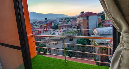Luxurious 2 BHK Serviced Apartment at Jhamsikhel
