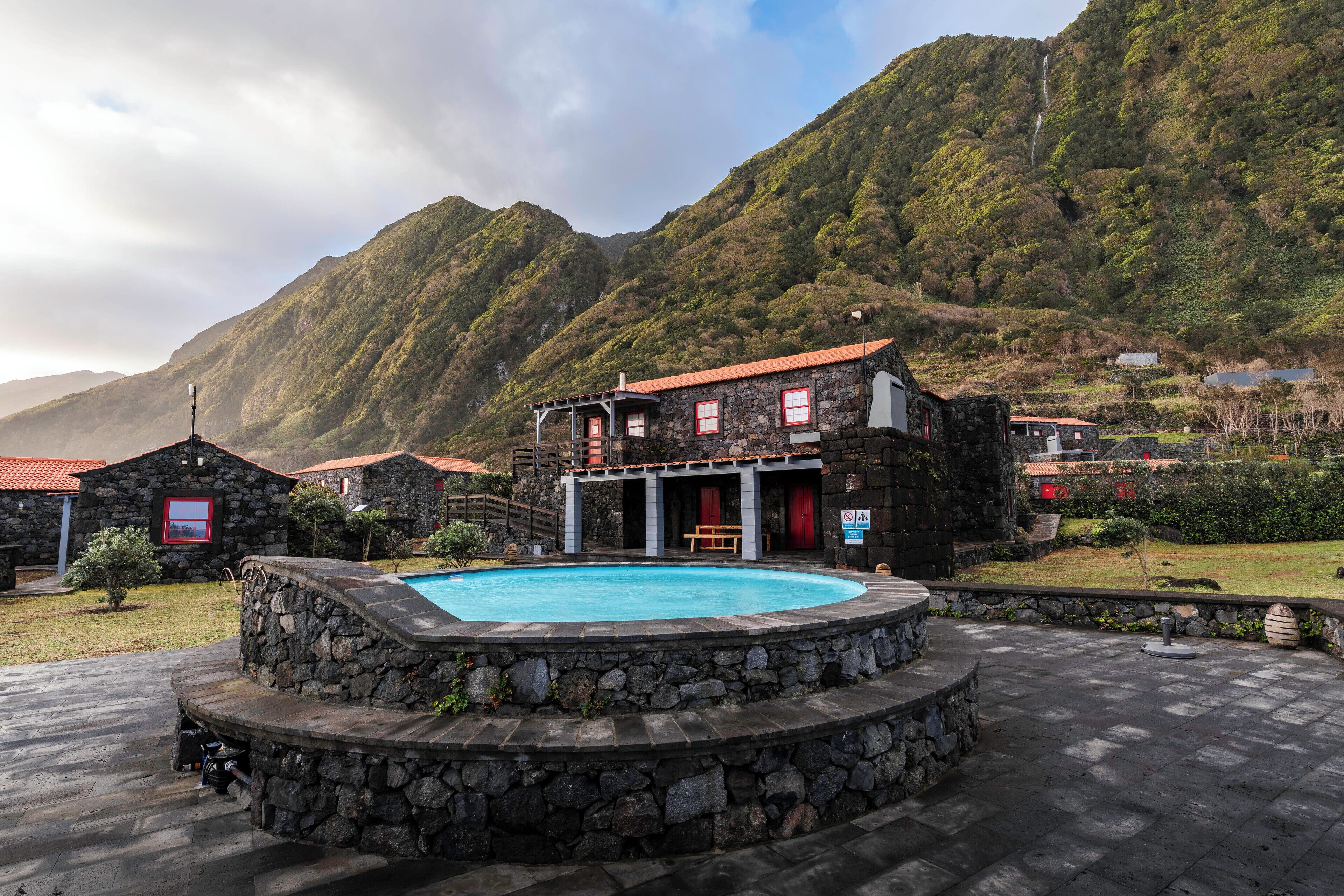 2 outdoor pools, pool umbrellas, sun loungers