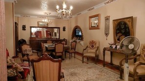 Interior detail - Kenzy Guest House (Giza)