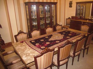 In-room dining - Kenzy Guest House (Giza)