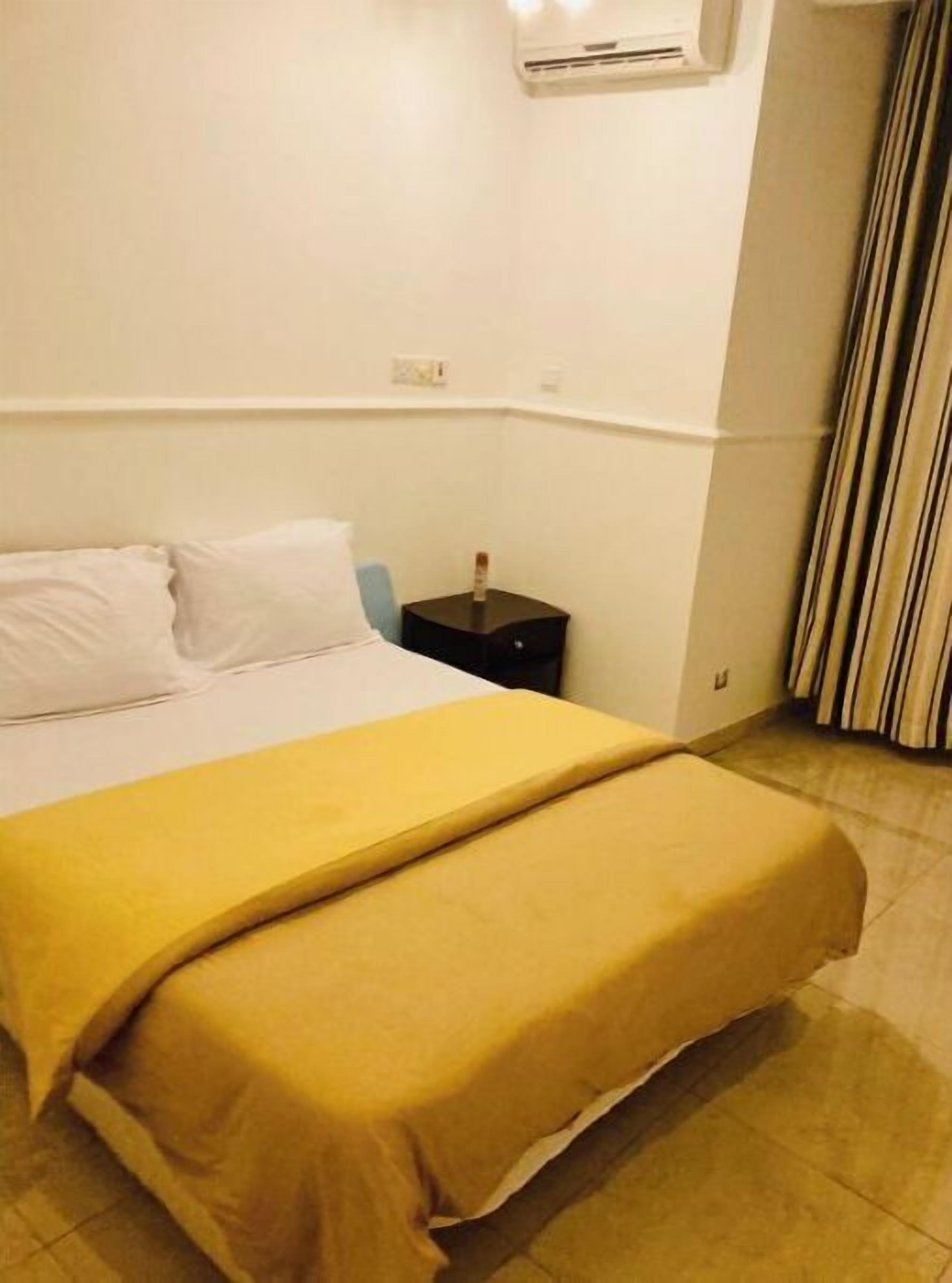 3 bedrooms, WiFi