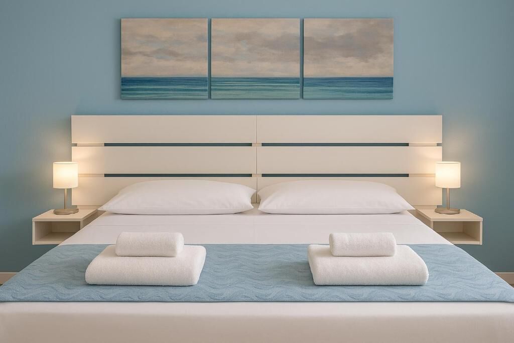 Comfort Room, Balcony | Individually furnished, desk, laptop workspace, WiFi