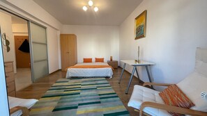 1 bedroom, free WiFi - UPSIDETOWN - BUCHAREST OLD TOWN STUDIO LIPSANI (București)