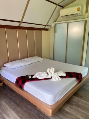 Imej tidak diklasifikasikan, 4 daripada 13, butang