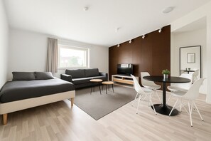 Leilighet – superior | 1 soverom, individuelt dekorert, individuelt innredet og skrivebord