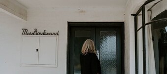 Miss Boulevard- Stylish Art Deco Dame