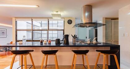 Stylish Apt near Reforma: Private Rooftop/Jacuzzi