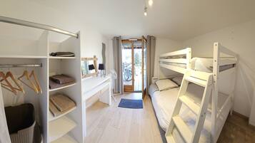 2 Schlafzimmer, Bügeleisen/Bügelbrett, Reisekinderbett, kostenloses WLAN