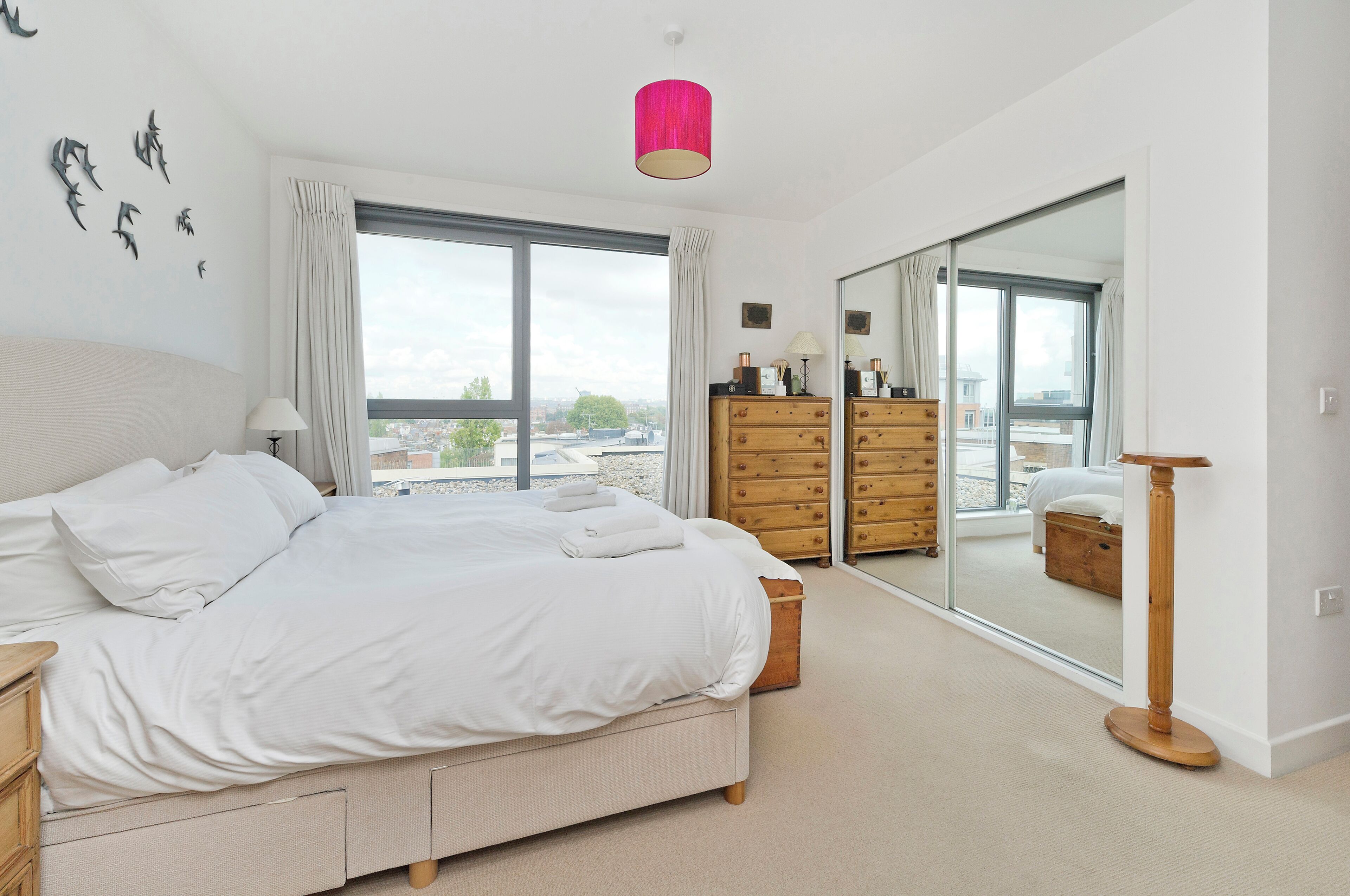 Apartamento (2 Bedrooms) | 2 quartos, roupas de cama premium, escrivaninha