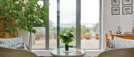 Departamento (2 Bedrooms) | Sala de estar en el lobby