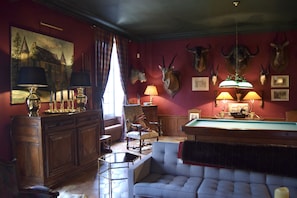 TV, DVD player, table tennis, books - Magnificent family Chateau with all comforts (72530 - YVRE L EVEQUE)