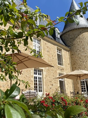 Exterior - Magnificent family Chateau with all comforts (72530 - YVRE L EVEQUE)