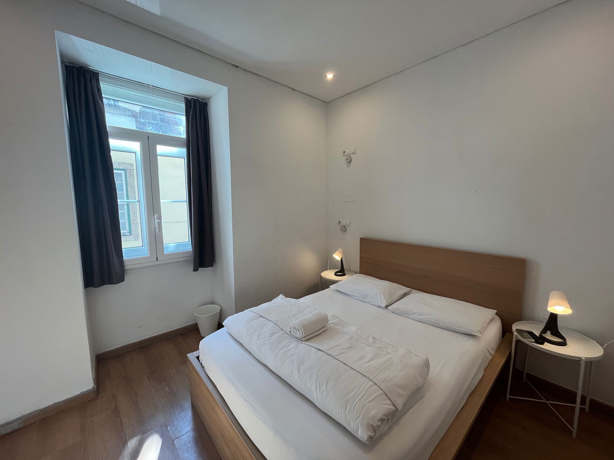 3 室のベッドルーム、WiFi、ベッドシーツ