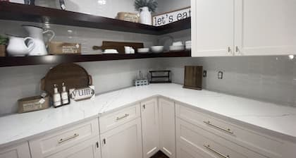 Remodeled Historical Home In Bourbonnais.