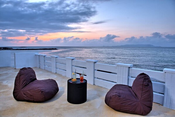 3 bedrooms - Seashell an Elegant Seafront Villa (Hersonissos)