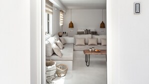 1 bedroom - Pebble a Luxury Suite by the Sea (Hersonissos)