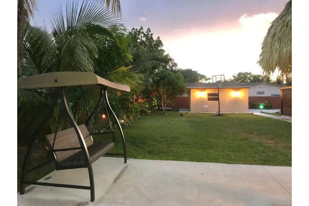 The Paradise Oasis 1