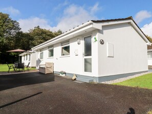 Exterior - Smugglers (Liskeard)