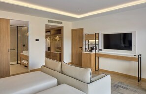 The Level, Room, Connecting Rooms | Minibar, in-room safe, desk, laptop workspace - Melia Durres Albania (Ishëm)