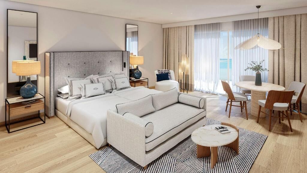 Minibar, in-room safe, desk, laptop workspace