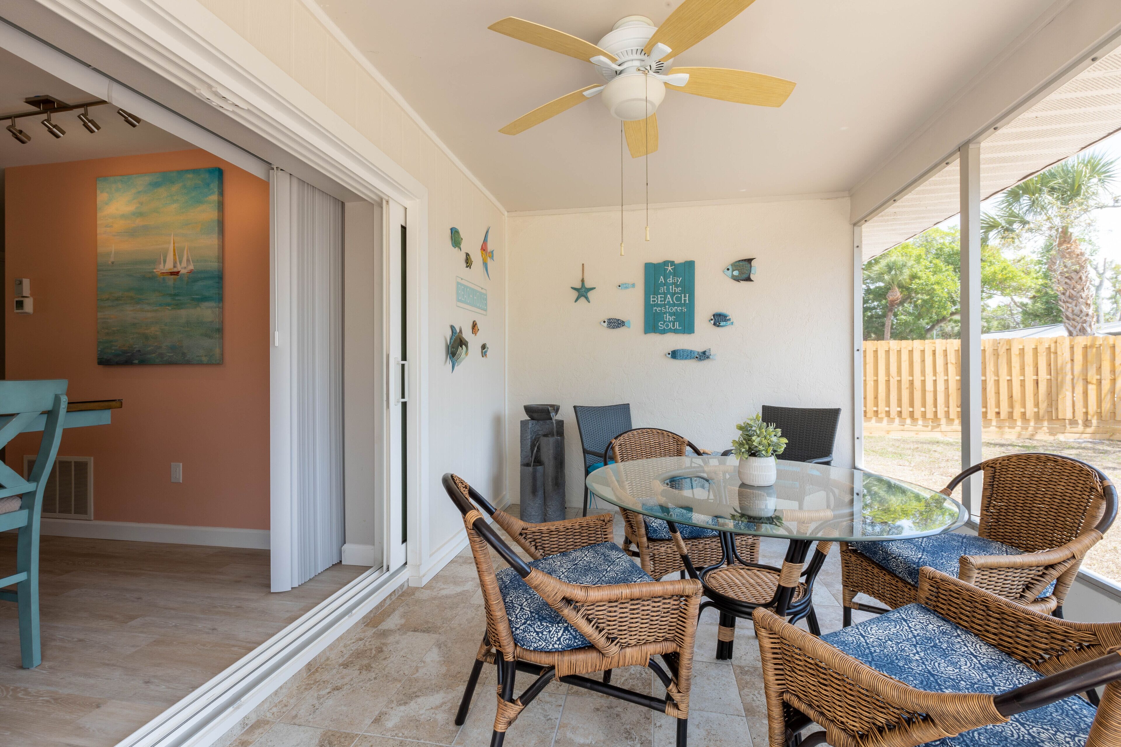 Gorgeous Newly Remodeled Near Nokomis Beach - 3 Head Master Shower