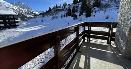 5-person apartment - skis on + covered parking - Méribel-Mottaret