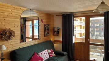 Télévision, livres, chaßne hi-fi