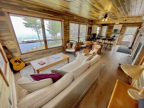 TV, fireplace, video library, stereo - Discover the Ultimate Lake Cabin in Voyageurs National Park! The Kabby Cabin! (Ray)