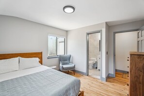 3 camere, una scrivania, ferro/asse da stiro, Wi-Fi gratuito