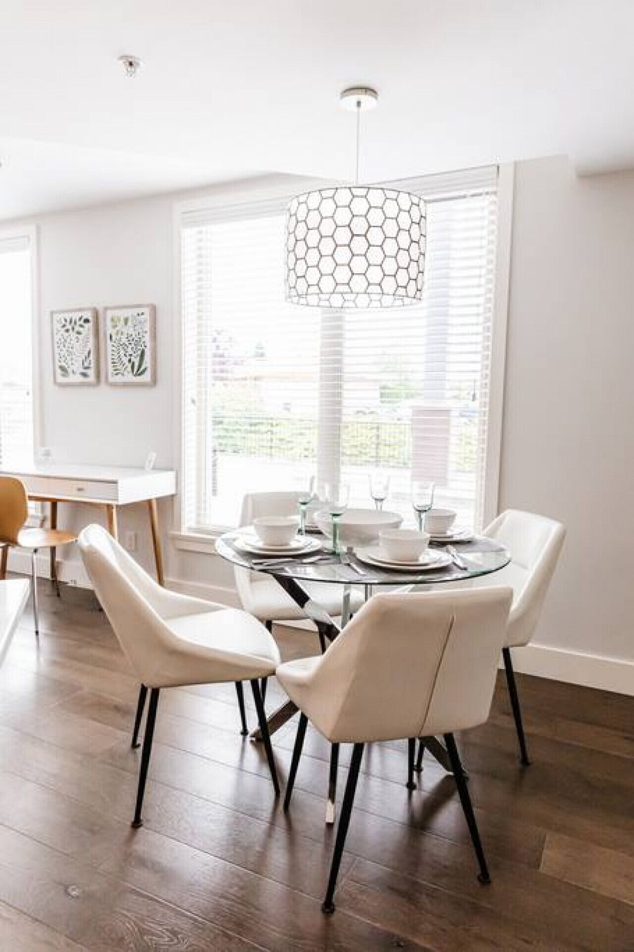 Dinning Table
