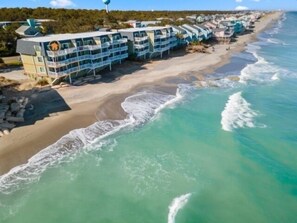Una playa cerca