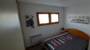 3 slaapkamers, een strijkplank/strijkijzer