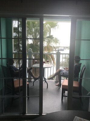 Interior - Welcome 2023 in Paradise! 2 bedroom villa , Sleeps 8 comfortably. (Paradise Island ,Nassau)