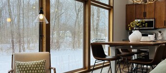 Secluded & Restful!  Modern Cabin-close to South Haven, Fennville, Saugatuck!