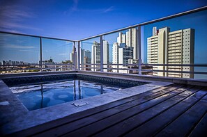 Outdoor pool - Penthouse with Private Pool in Ponta Negra I (Natal)